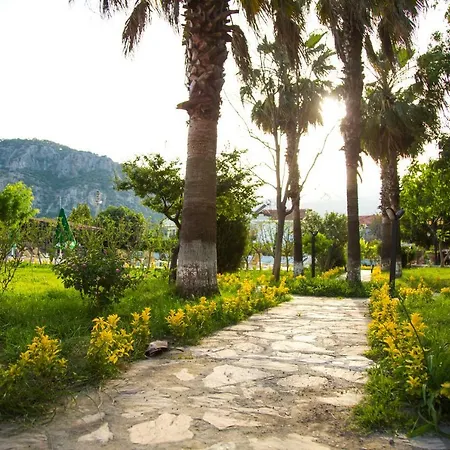 Palme Otel 2*